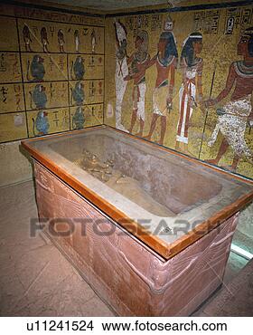 Stock Photo - tomb of tutankhamen 
in luxor, egypt. 
fotosearch - search 
stock photos, 
pictures, images, 
and photo clipart