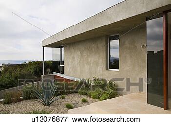 Picture - exterior details 
of contemporary 
home. fotosearch 
- search stock 
photos, pictures, 
images, and photo 
clipart