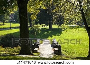Stock Photo - stone bridge, 
tarrytown, westchester, 
new york. fotosearch 
- search stock 
photos, pictures, 
images, and photo 
clipart