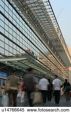 Stock Image - people everywhere 
at central railway 
station. fotosearch 
- search stock 
photos, pictures, 
images, and photo 
clipart