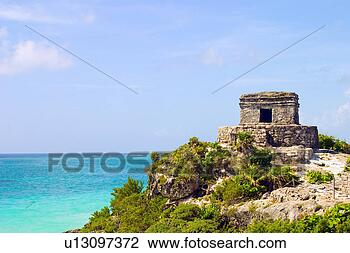 Stock Photo - tulum mayan ruins 
beside ocean. 
fotosearch - search 
stock photos, 
pictures, images, 
and photo clipart