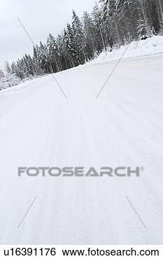Stock Photo - storm, winter, 
season, snow, 
blizzard, freeze. 
fotosearch - search 
stock photos, 
pictures, images, 
and photo clipart