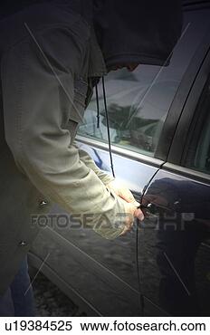 Stock Image - einbruchswerkzeug, 
 einbruchschutz, 
 kleinkriminalitaet, 
 005. fotosearch 
- search stock 
photos, pictures, 
images, and photo 
clipart