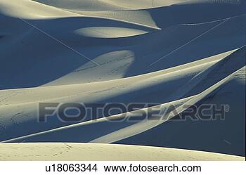 Stock Photo - california,  america, 
 california,  
background,  america, 
 day. fotosearch 
- search stock 
photos, pictures, 
images, and photo 
clipart