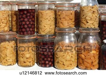 Stock Photo - foresight, canning 
jar, food, conserve, 
canning jars, 
fruit, at home. 
fotosearch - search 
stock photos, 
pictures, images, 
and photo clipart