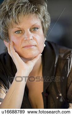 Stock Photograph - day, brown, contemplative, 
close-up, brunette, 
adults. fotosearch 
- search stock 
photos, pictures, 
images, and photo 
clipart