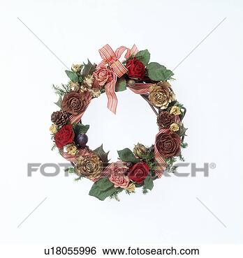 Stock Photo - close-up of a 
wreath. fotosearch 
- search stock 
photos, pictures, 
images, and photo 
clipart