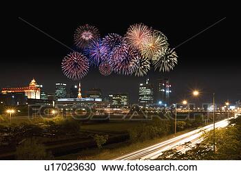 Stock Photography - night view, korea, 
outdoors, landscape, 
scenic, night, 
asia. fotosearch 
- search stock 
photos, pictures, 
images, and photo 
clipart