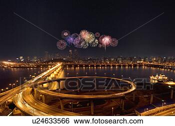 Stock Photo - night view, korea, 
outdoors, landscape, 
scenic, night, 
asia. fotosearch 
- search stock 
photos, pictures, 
images, and photo 
clipart