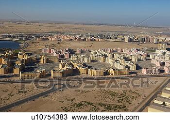 Stock Photo - dubai, aerial, 
airborne, sky, 
december, 2006. 
fotosearch - search 
stock photos, 
pictures, images, 
and photo clipart