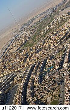 Stock Photography - dubai, aerial, 
airborne, sky, 
december, 2006. 
fotosearch - search 
stock photos, 
pictures, images, 
and photo clipart