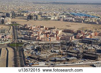Stock Image - dubai, aerial, 
airborne, sky, 
december, 2006. 
fotosearch - search 
stock photos, 
pictures, images, 
and photo clipart