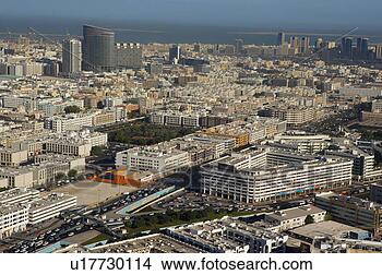 Stock Photo - dubai, aerial, 
airborne, sky, 
december, 2006. 
fotosearch - search 
stock photos, 
pictures, images, 
and photo clipart