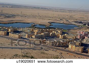 Stock Photography - dubai, aerial, 
airborne, sky, 
december, 2006. 
fotosearch - search 
stock photos, 
pictures, images, 
and photo clipart