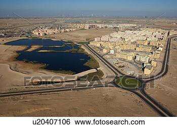 Stock Photo - dubai, aerial, 
airborne, sky, 
december, 2006. 
fotosearch - search 
stock photos, 
pictures, images, 
and photo clipart