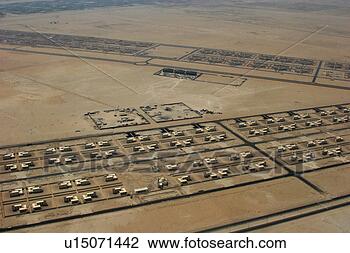 Stock Photo - dubai, aerial, 
view, desert, 
houses. fotosearch 
- search stock 
photos, pictures, 
images, and photo 
clipart