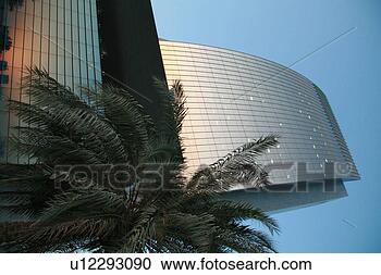 Stock Photography - dubai, industry, 
commerce, trade, 
dhows. fotosearch 
- search stock 
photos, pictures, 
images, and photo 
clipart