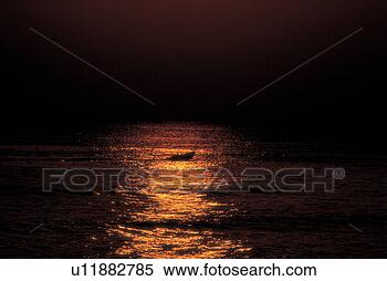 Stock Image - sea, scenery, 
sky, sundown, 
sunset, river, 
natural. fotosearch 
- search stock 
photos, pictures, 
images, and photo 
clipart
