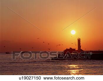 Stock Photography - sea, scenery, 
sun, sky, landscape, 
lighthouse, nature. 
fotosearch - search 
stock photos, 
pictures, images, 
and photo clipart