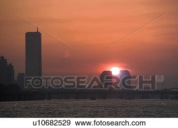 Stock Photograph - sity, scenery, 
sunset, sky, landscape, 
building, nature. 
fotosearch - search 
stock photos, 
pictures, images, 
and photo clipart