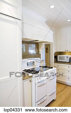 Stock Photography - old-fashioned 
stove and oven. 
fotosearch - search 
stock photos, 
pictures, images, 
and photo clipart