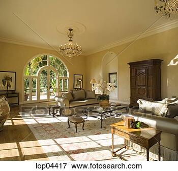 Picture - open green door 
through archway. 
fotosearch - search 
stock photos, 
pictures, images, 
and photo clipart