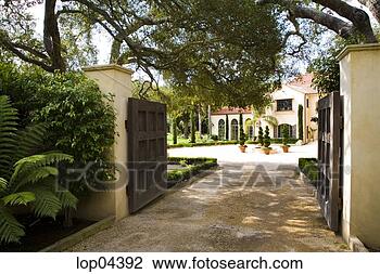Stock Photo - panoramic of large 
tuscan style estate. 
fotosearch - search 
stock photos, 
pictures, images, 
and photo clipart
