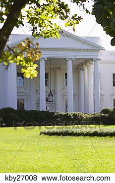 Stock Photo - white house and 
gardens, washington, 
dc. fotosearch 
- search stock 
photos, pictures, 
images, and photo 
clipart