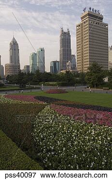 Picture - ornate flowerbeds 
in urban park. 
fotosearch - search 
stock photos, 
pictures, images, 
and photo clipart