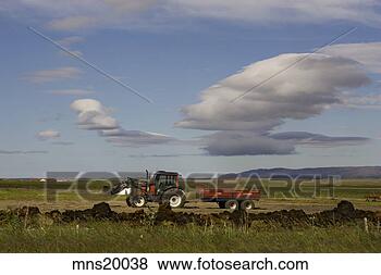Stock Photo - tractor pulling 
wagon, iceland. 
fotosearch - search 
stock photos, 
pictures, images, 
and photo clipart