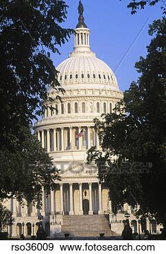 Stock Photograph - facade of the 
capitol building, 
washington dc, 
united states. 
fotosearch - search 
stock photos, 
pictures, images, 
and photo clipart