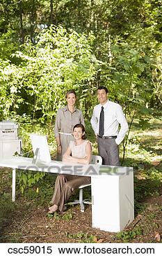 Banco de Imagem - businesspeople, 
 logo,  escrivaninha, 
 madeiras. fotosearch 
- busca de fotos, 
imagens e clipart