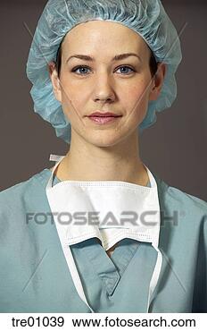 Arquivo Fotográficos - femininas,  cirurgião, 
 hairnet. fotosearch 
- busca de fotos, 
imagens e clipart