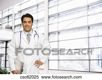 Banco de Imagem - macho,  doutor, 
 mão,  quadril. 
fotosearch - busca 
de fotos, imagens 
e clipart