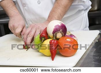 Arquivo de Fotografia - cozinheiro,  corte, 
 legumes. fotosearch 
- busca de fotos, 
imagens e clipart