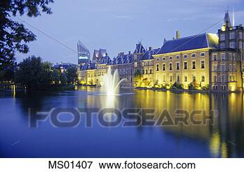 Picture - hofvijver with 
parliament, den 
haag, zuid-holland, 
netherlands. fotosearch 
- search stock 
photos, pictures, 
images, and photo 
clipart