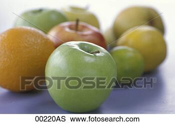 Banco de Imagem - pêras,  maçã, 
 maçãs,  citron, 
 citrons,  citrous. 
fotosearch - busca 
de fotos, imagens 
e clipart