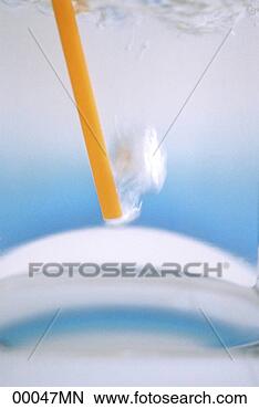 Banco de Imagem - palha,  waterglass, 
 obscurecido. 
fotosearch - busca 
de fotos, imagens 
e clipart