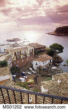 Banco de Imagem - vista,   fornells, 
  vista,   hotel, 
  aiguablava, 
  costa,   brava. 
fotosearch - busca 
de fotos, imagens 
e clipart