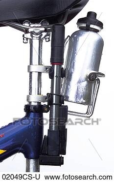 Banco de Imagem - bicicleta,  close-up, 
 água,  garrafa, 
 bycycle,  bomba. 
fotosearch - busca 
de fotos, imagens 
e clipart