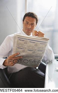 Banco de Imagem - negócio,  leitura, 
 jornal. fotosearch 
- busca de fotos, 
imagens e clipart