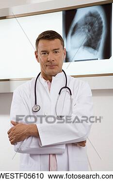 Arquivo de Fotografias - doutor,  estetoscópio. 
fotosearch - busca 
de fotos, imagens 
e clipart