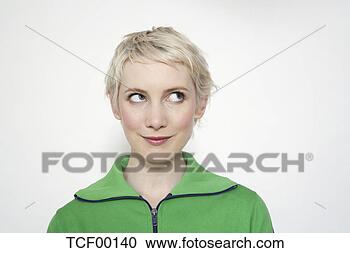 Arquivo de Fotografias - retrato,  loiro, 
 mulher. fotosearch 
- busca de fotos, 
imagens e clipart