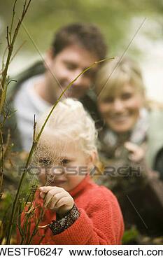 Foto - alemanha,   baden-württemberg, 
  swabian,   montanhas, 
  menina. fotosearch 
- busca de fotos, 
imagens e clipart
