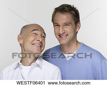 Arquivo de Fotografia - pai,  retrato. 
fotosearch - busca 
de fotos, imagens 
e clipart