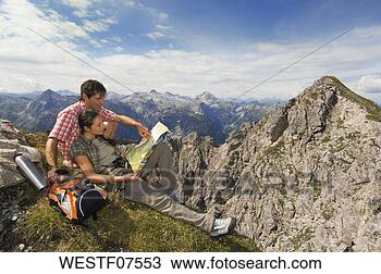 Banco de Imagem - áustria,  salzburger, 
 terra,  par, 
 montanha,  topo, 
 retrato. fotosearch 
- busca de fotos, 
imagens e clipart