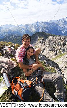 Banco de Imagem - áustria,  salzburger, 
 terra,  par, 
 montanha,  topo, 
 retrato. fotosearch 
- busca de fotos, 
imagens e clipart