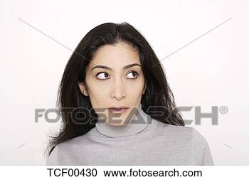 Arquivo de Fotografias - jovem,  mulher, 
 retrato. fotosearch 
- busca de fotos, 
imagens e clipart