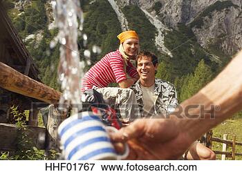 Foto - áustria,  salzburger, 
 terra,  enchimento, 
 assalte. fotosearch 
- busca de fotos, 
imagens e clipart