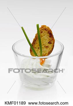 Arquivo Fotográficos - queijo,  mousse, 
 fresco,  ervas, 
 fatia,  brinde. 
fotosearch - busca 
de fotos, imagens 
e clipart